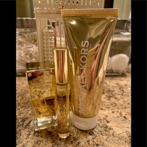 Michael Kors Sexy Amber Gift set (without box)
